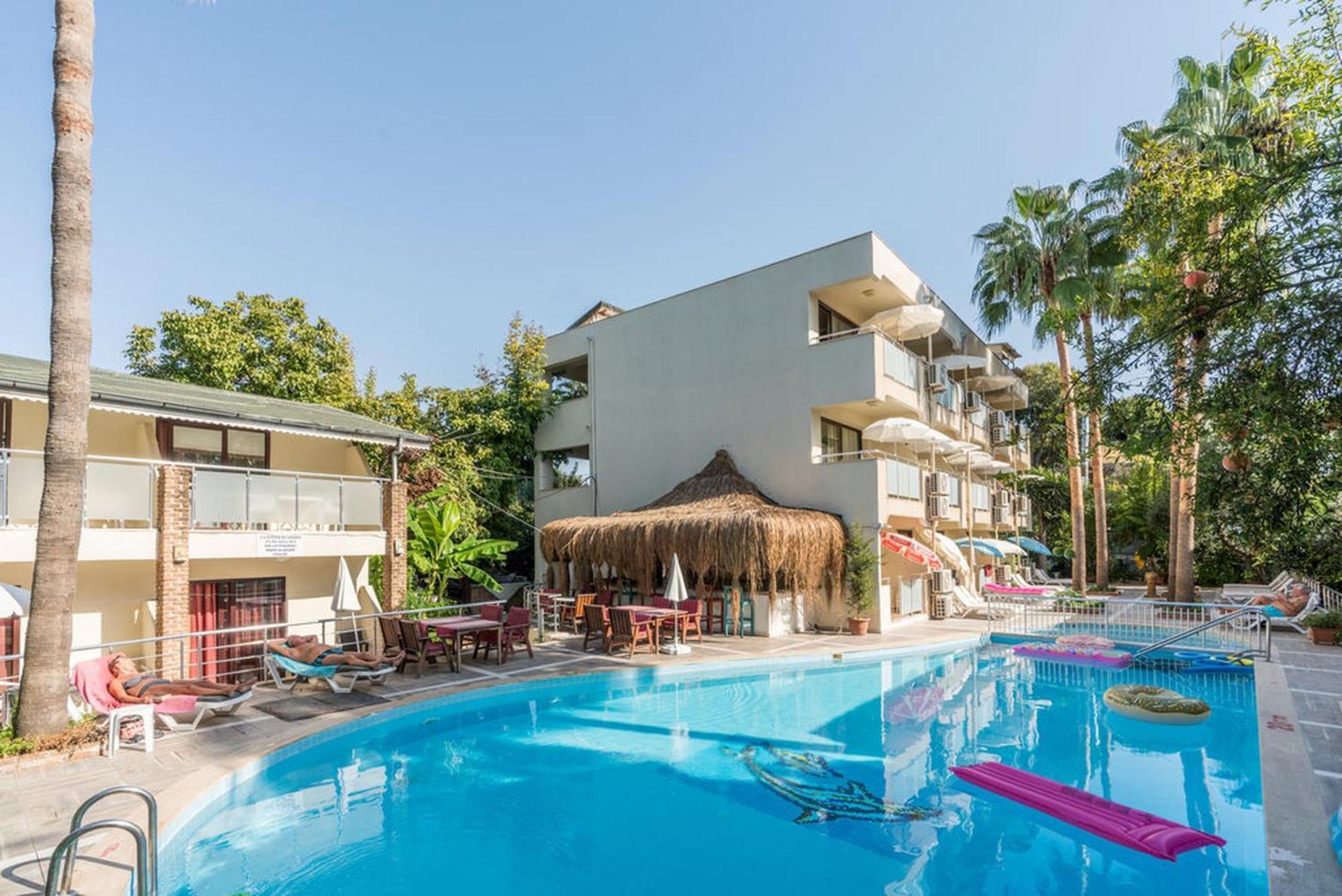 Tropic Beach Club Side Hotel ภายนอก รูปภาพ