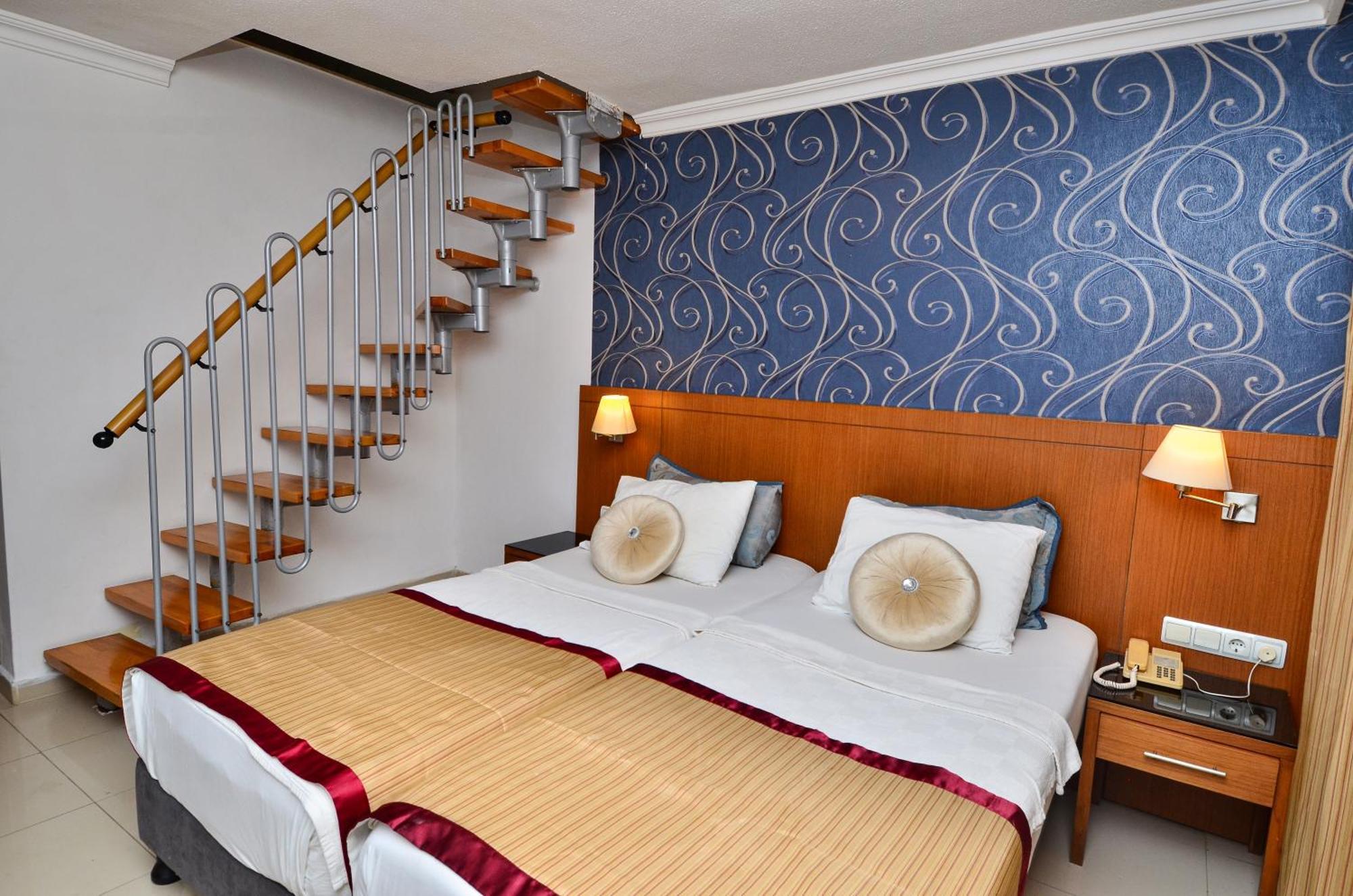 Tropic Beach Club Side Hotel ภายนอก รูปภาพ