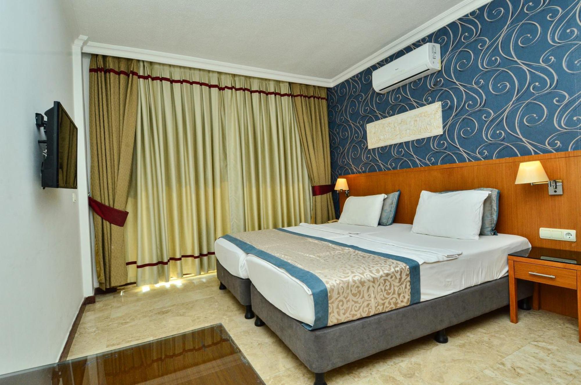 Tropic Beach Club Side Hotel ภายนอก รูปภาพ