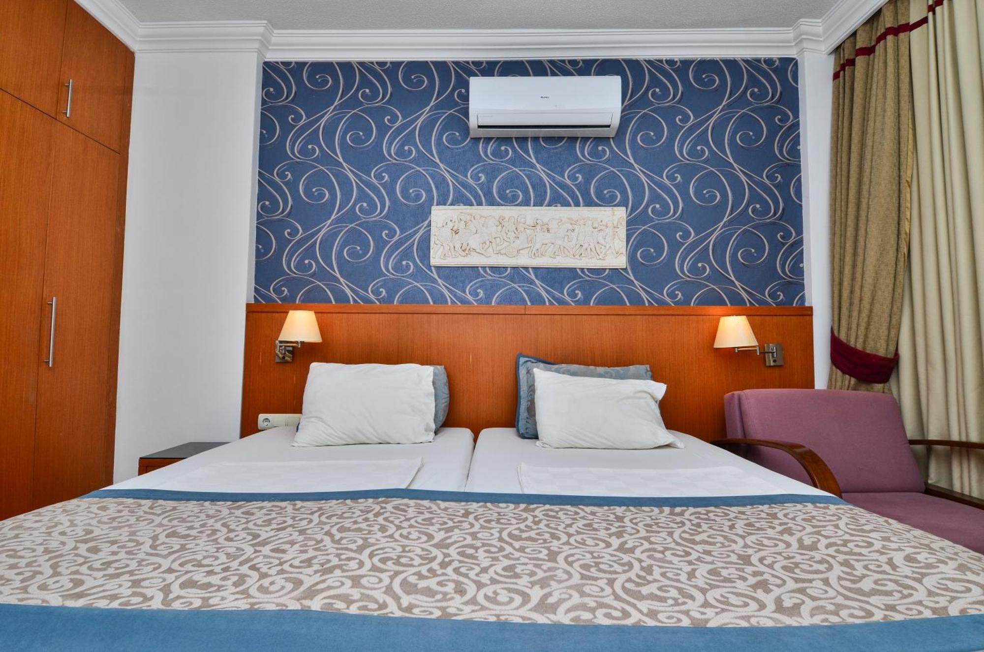 Tropic Beach Club Side Hotel ภายนอก รูปภาพ